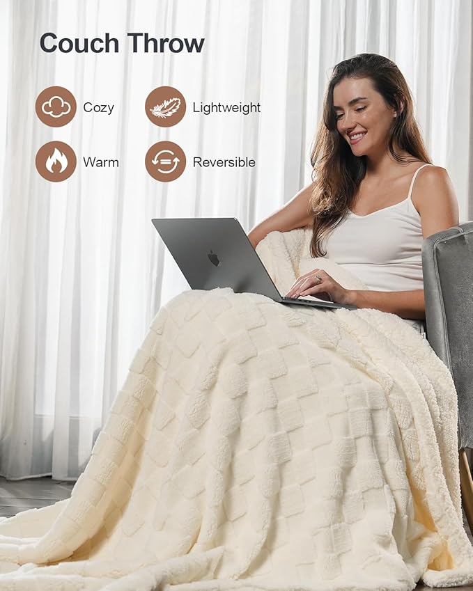 Pawque Super Soft Cozy Throw Blanket Twin Size for Couch Bed, Fluffy Sherpa Fleece Reversible Thick Warm Fuzzy Blanket for All-Season, 3D Checkered Jacquard Decorative Blanket, Cream White, 60" x 80"