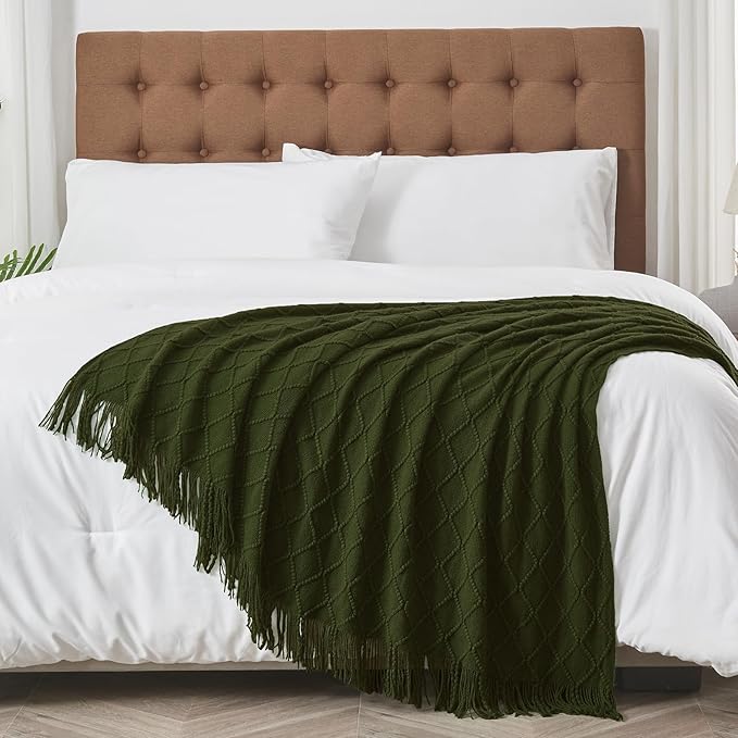 inhand Knitted Throw Blankets for Couch and Bed, Soft Cozy Knit Blanket with Tassel, Dark Green Lightweight Decorative Blankets and Throws, Farmhouse Warm Woven Blanket for Men and Women, 60"x80"