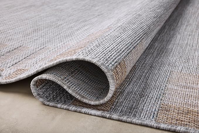 Loloi Amber Lewis Topanga Collection TOP-08 Silver/Natural 3'-11" x 5'-11" Indoor/Outdoor Accent Rug