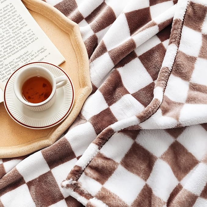 LOMAO Throw Blankets Flannel Blanket with Checkerboard Grid Pattern Soft Throw Blanket for Couch, Bed, Sofa Luxurious Warm and Cozy for All Seasons (Coffee, 50"x60")