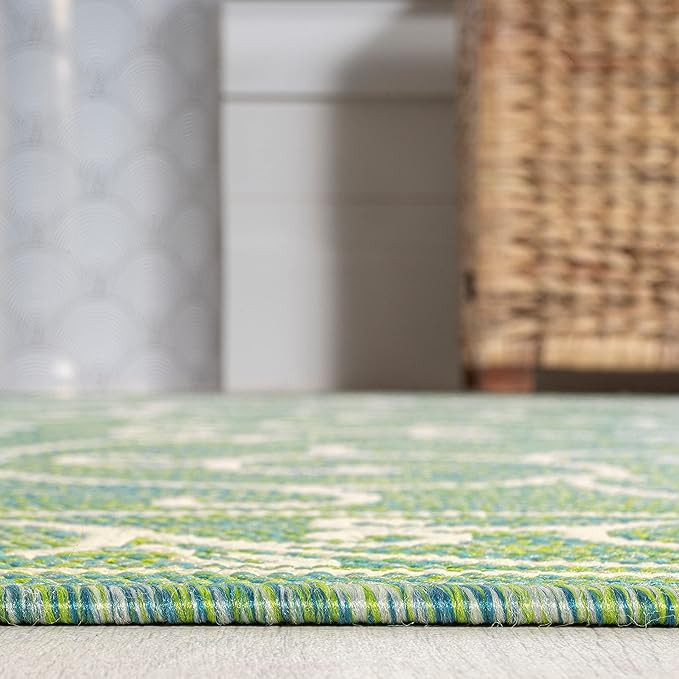 JONATHAN Y Vintage Filigree Indoor Outdoor Area Rug 4X6 Green/Ivory, Charleston Textured Weave for Backyard, Patio, Porch, Easy-Cleaning, High Traffic, Pet-Friendly, Non-Shedding (SMB106K-4)