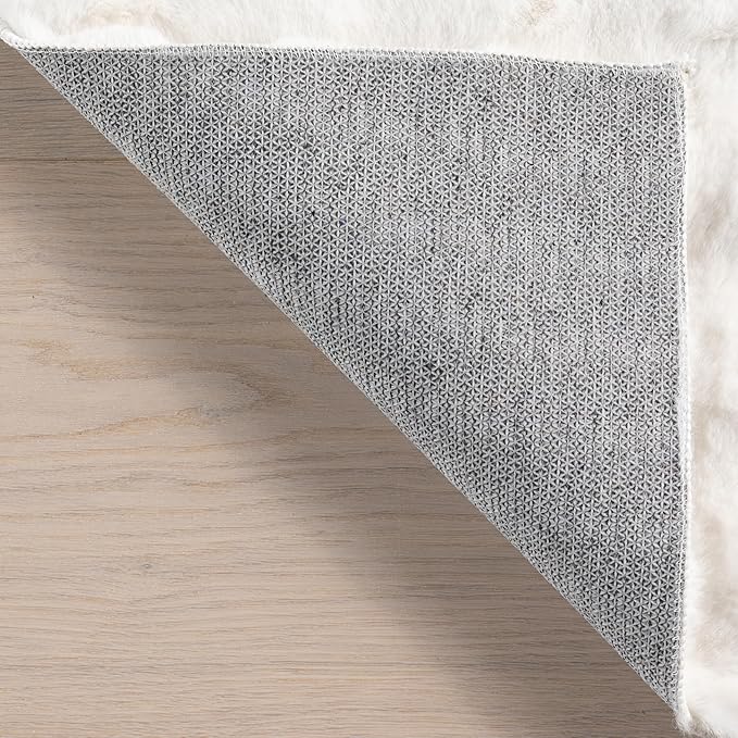 nuLOOM Jeni Checkered 2'6" x 6' Machine Washable Runner Rug for Living Room Bedroom Dining Room Entryway Hallway Kitchen, Off White