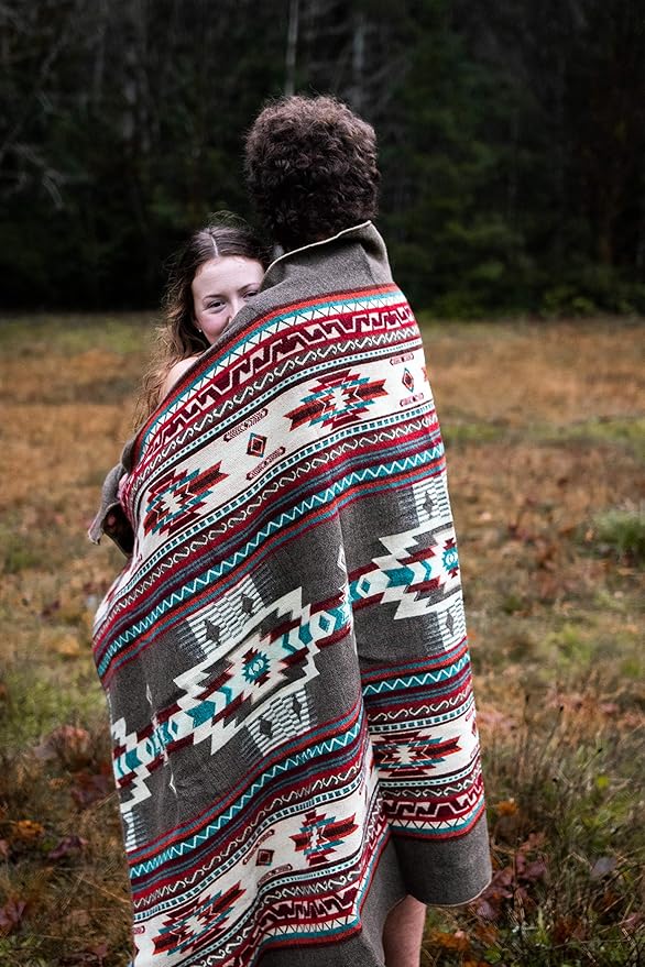 Inca Aztec Throw, Queen, King Blanket | Southwest Indian Navajo Boho Style | Native Cover for Camping, Bedding, Couch, Vanlife | Faux Alpaca, Lightweight, Hypoallergenic (Chimborazo Beige, Throw)