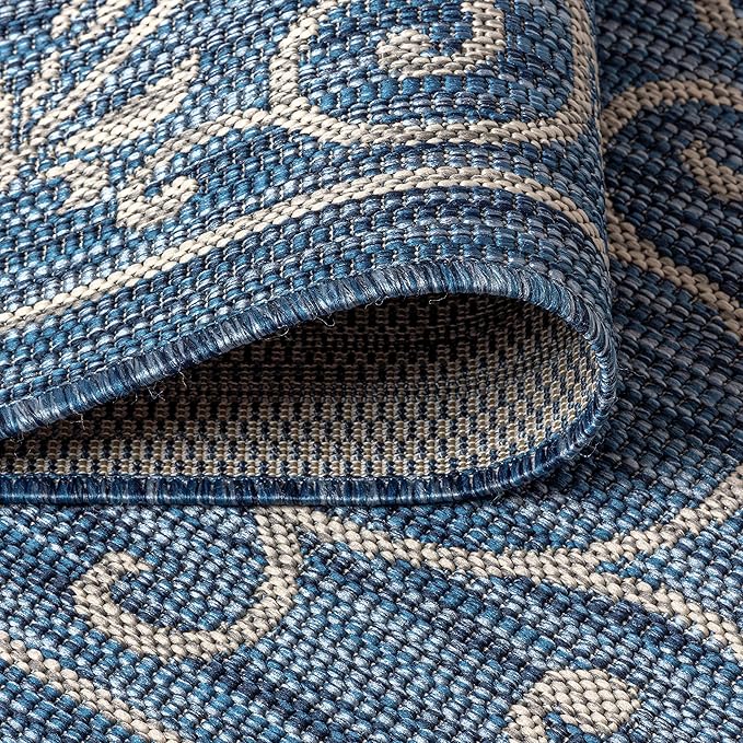 JONATHAN Y Vintage Filigree Indoor Outdoor Round Area Rug 4 Ft Navy/Gray, Charleston Textured Weave for Backyard, Patio, Porch, Easy-Cleaning, High Traffic, Pet-Friendly, Non-Shedding (SMB106D-4R)