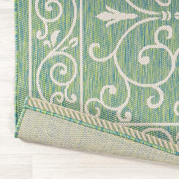 JONATHAN Y Vintage Filigree Indoor Outdoor Area Rug 5X8 Green/Ivory, Charleston Textured Weave for Backyard, Patio, Porch, Easy-Cleaning, High Traffic, Pet-Friendly, Non-Shedding (SMB106K-5)