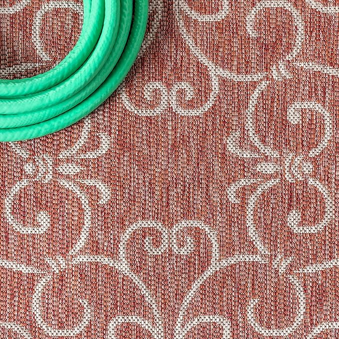 JONATHAN Y Vintage Filigree Indoor Outdoor Runner Rug 2X10 Red/Beige, Charleston Textured Weave for Backyard, Patio, Porch, Easy-Cleaning, High Traffic, Pet-Friendly, Non-Shedding (SMB106B-210)
